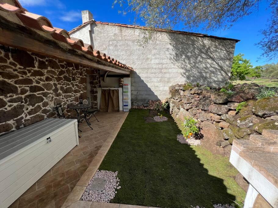 Muristene Pozzo Santa Cristina Paulilatino エクステリア 写真
